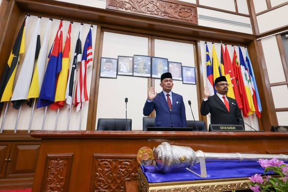 mesyuaratMajlisPenuh